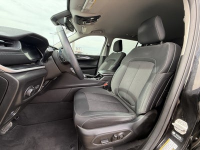 2021 Jeep Grand Cherokee L Laredo