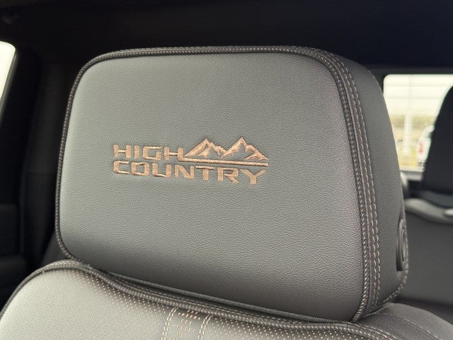 2026 Chevrolet Silverado 3500 HD High Country DRW