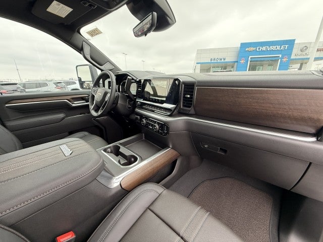 2026 Chevrolet Silverado 3500 HD High Country DRW