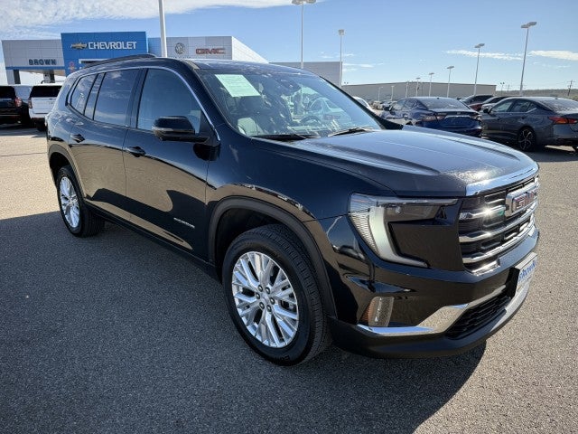 2024 GMC Acadia Elevation