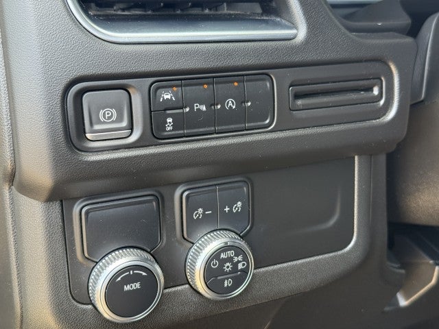 2023 GMC Yukon XL SLE