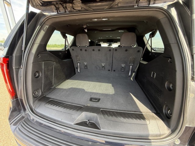 2023 GMC Yukon XL SLE