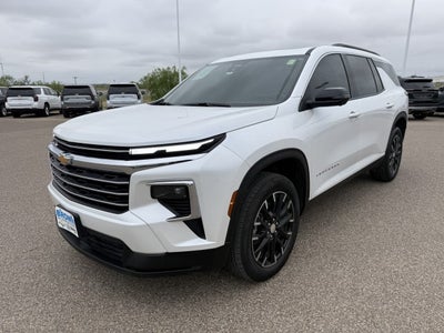 2025 Chevrolet Traverse LT