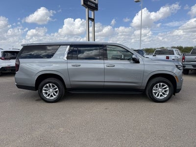 2027 Chevrolet Suburban LS