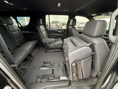 2023 Chevrolet Suburban RST
