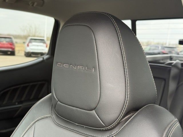 2022 GMC Canyon Denali