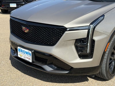 2024 Cadillac XT4 Sport