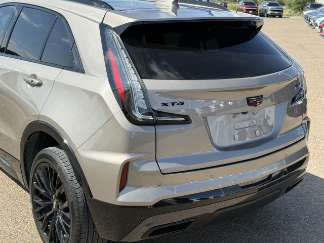 2024 Cadillac XT4 Sport