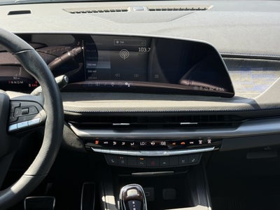 2024 Cadillac XT4 Sport