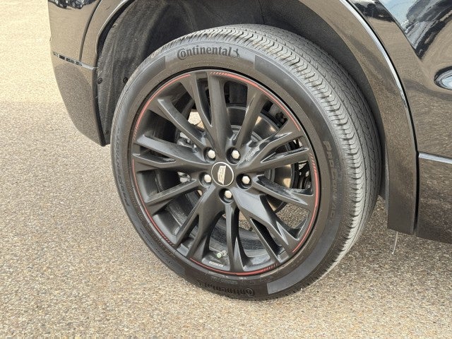 2025 Cadillac XT4 Sport