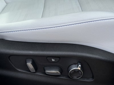 2025 Cadillac XT4 Sport