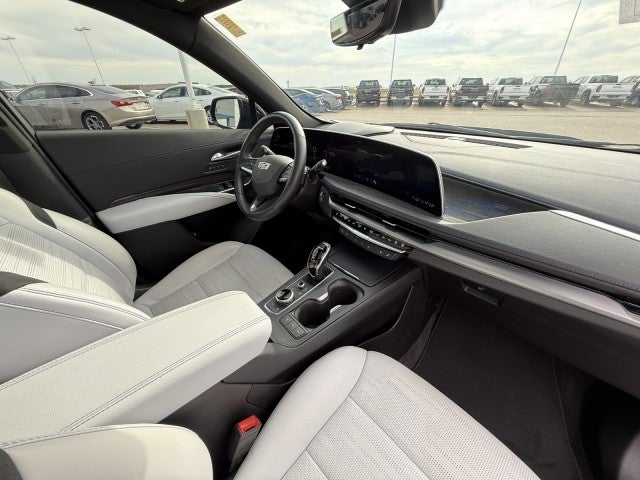 2025 Cadillac XT4 Sport