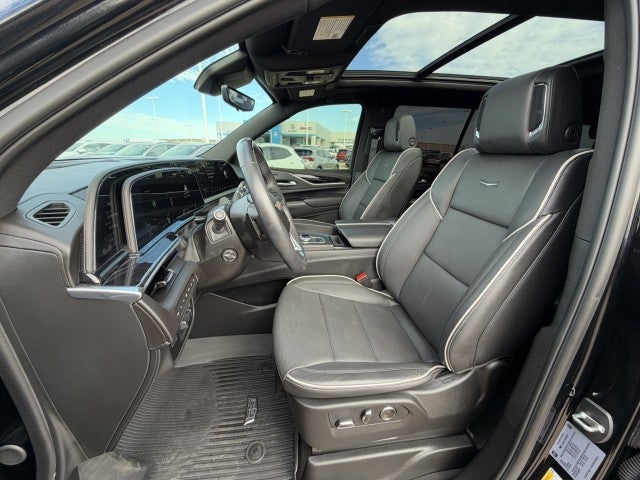 2024 Cadillac Escalade Sport