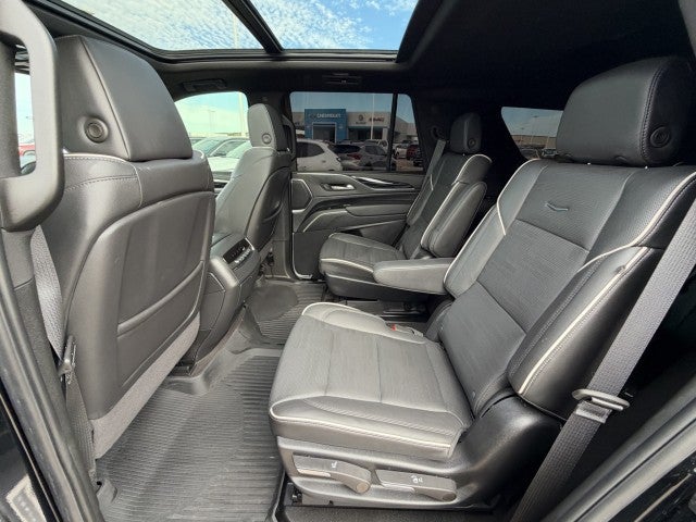 2024 Cadillac Escalade Sport