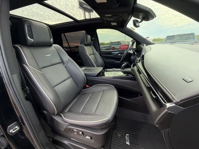 2024 Cadillac Escalade Sport