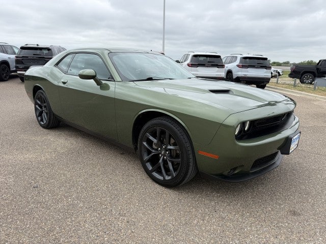 2022 Dodge Challenger SXT