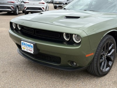 2022 Dodge Challenger SXT