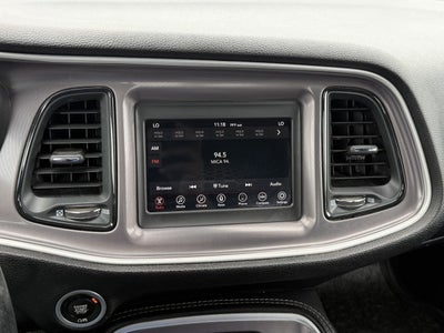 2022 Dodge Challenger SXT