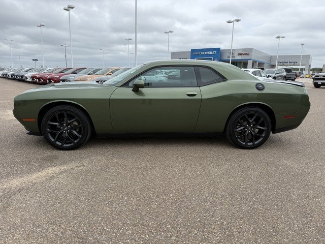 2022 Dodge Challenger SXT