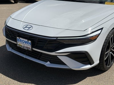 2026 Hyundai Elantra SE