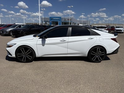 2026 Hyundai Elantra SE